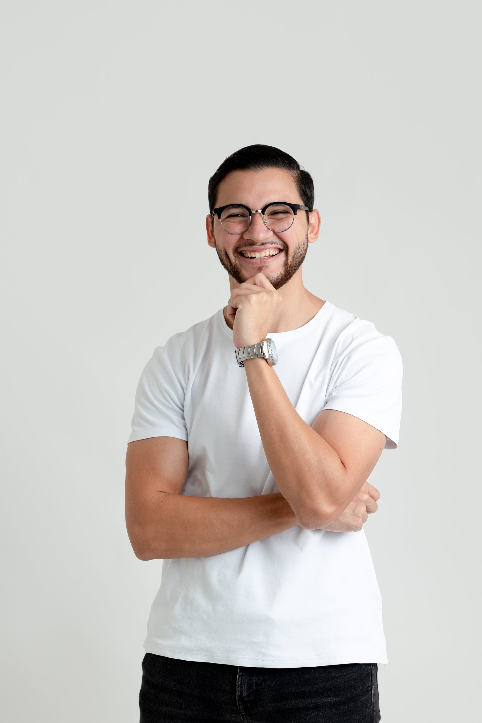 Wayo Castellanos Sentado